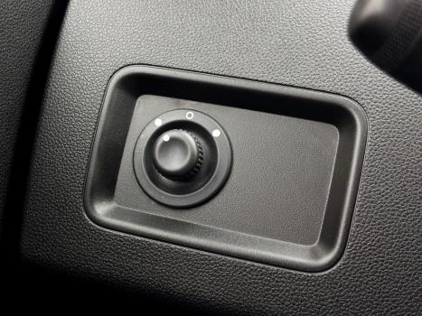 RENAULT Duster 1.6 16V 4P FLEX SCE INTENSE X-TRONIC AUTOMTICO, Foto 10