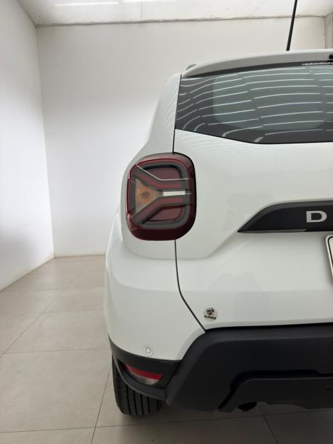 RENAULT Duster 1.6 16V 4P FLEX SCE INTENSE X-TRONIC AUTOM�TICO, Foto 8