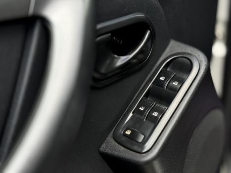 RENAULT Duster 1.6 16V 4P FLEX EXPRESSION, Foto 5