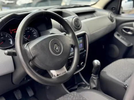 RENAULT Duster 1.6 16V 4P FLEX EXPRESSION, Foto 2