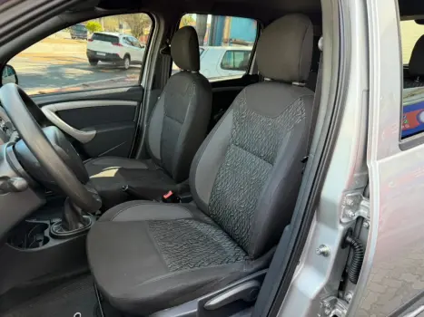 RENAULT Duster 1.6 16V 4P FLEX EXPRESSION, Foto 8