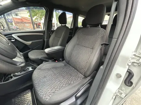 RENAULT Duster 1.6 16V 4P FLEX EXPRESSION, Foto 18