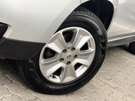 RENAULT Duster 1.6 16V 4P FLEX EXPRESSION, Foto 3