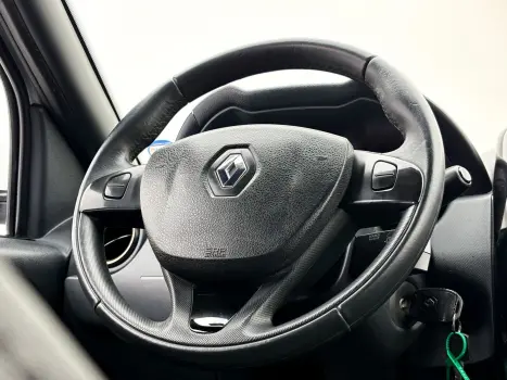 RENAULT Duster 2.0 16V 4P FLEX DYNAMIQUE AUTOM�TICO, Foto 16