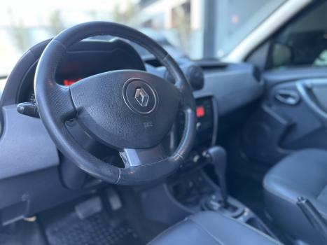 RENAULT Duster 2.0 16V 4P FLEX DYNAMIQUE AUTOM�TICO, Foto 2