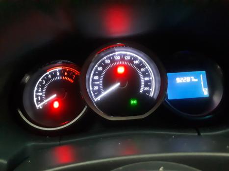 RENAULT Duster 2.0 16V 4P FLEX DYNAMIQUE AUTOMÁTICO, Foto 6