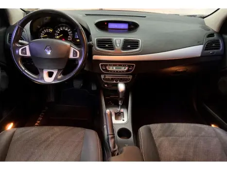 RENAULT Fluence 2.0 16V 4P FLEX DYNAMIQUE AUTOM�TICO, Foto 7