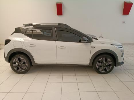 RENAULT Kardian 1.0 12V 4P PREMIER EDITION TURBO AUTOMTICO, Foto 2