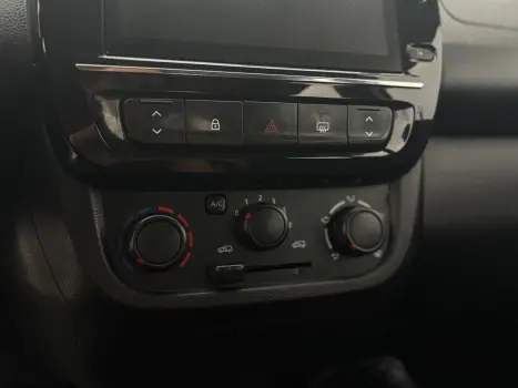 RENAULT Kwid 1.0 12V 4P SCE FLEX INTENSE, Foto 11