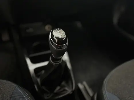 RENAULT Kwid 1.0 12V 4P SCE FLEX INTENSE, Foto 14