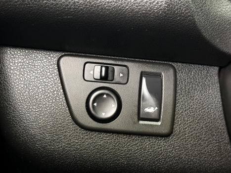 RENAULT Kwid 1.0 12V 4P SCE FLEX INTENSE, Foto 14