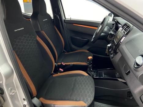 RENAULT Kwid 1.0 12V 4P SCE FLEX OUTSIDER, Foto 13
