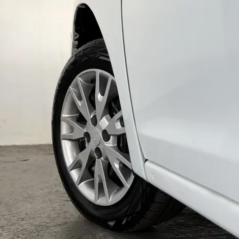 RENAULT Logan 1.0 12V 4P FLEX SCE ZEN, Foto 8