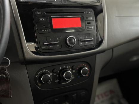 RENAULT Logan 1.0 16V 4P FLEX EXPRESSION, Foto 8