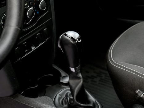 RENAULT Logan 1.6 16V 4P FLEX SCE ZEN, Foto 4