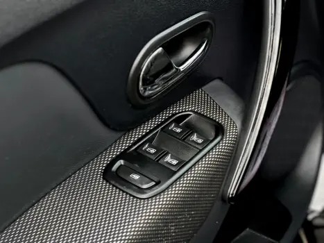 RENAULT Logan 1.6 16V 4P FLEX SCE ZEN X-TRONIC AUTOM�TICO CVT, Foto 6