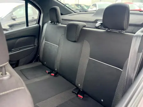 RENAULT Logan 1.6 16V 4P FLEX SCE ZEN X-TRONIC AUTOM�TICO CVT, Foto 11