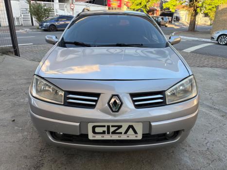 RENAULT Megane Grand Tour 1.6 16V 4P FLEX DYNAMIQUE, Foto 2