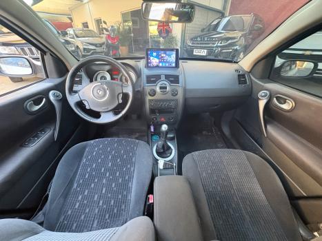 RENAULT Megane Grand Tour 1.6 16V 4P FLEX DYNAMIQUE, Foto 7