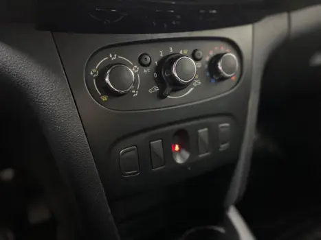 RENAULT Sandero 1.0 12V 4P SCE VIBE FLEX, Foto 9