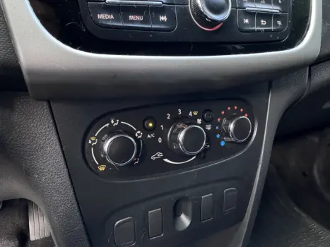 RENAULT Sandero 1.0 12V 4P FLEX SCE EXPRESSION, Foto 9