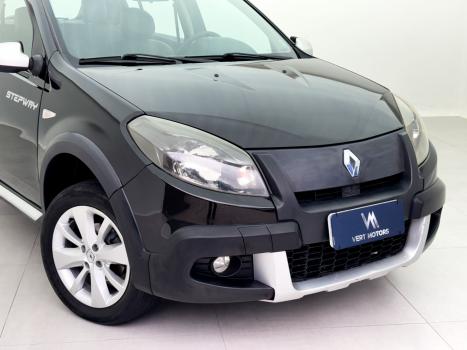RENAULT Sandero 1.6 16V 4P FLEX SCE STEPWAY, Foto 2 RENAULT Sandero 1.6 16V 4P FLEX SCE STEPWAY, Foto 2