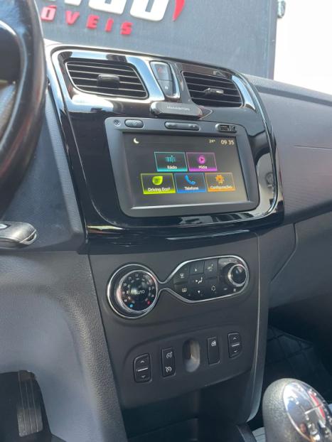 RENAULT Sandero 1.6 4P FLEX STEPWAY, Foto 5