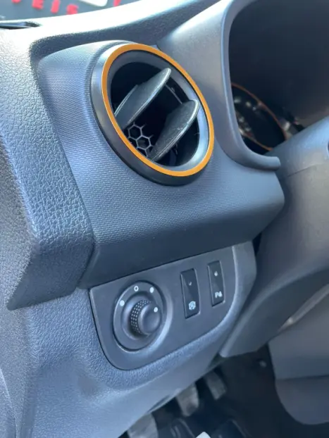 RENAULT Sandero 1.6 4P FLEX STEPWAY, Foto 11