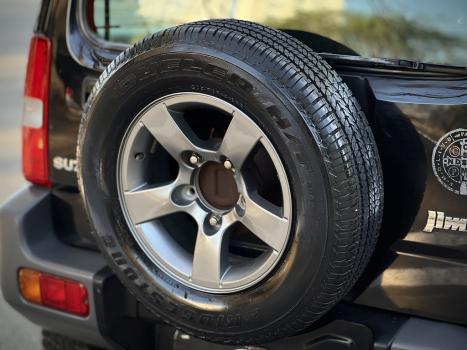 SUZUKI Jimny 1.3 16V 4 ALL 4X4, Foto 10 SUZUKI Jimny 1.3 16V 4 ALL 4X4, Foto 10