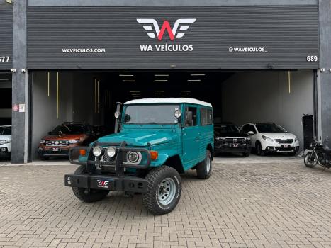 TOYOTA Bandeirante 3.7 4X4 DIESEL TETO R�GIDO, Foto 1
