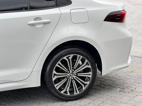 TOYOTA Corolla 2.0 16V 4P FLEX XEI DIRECT SHIFT AUTOMTICO CVT, Foto 9