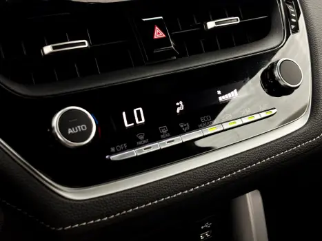 TOYOTA Corolla Cross 2.0 16V 4P FLEX VVT-IE XRE DIRECT SHIFT AUTOM�TICO CVT, Foto 12