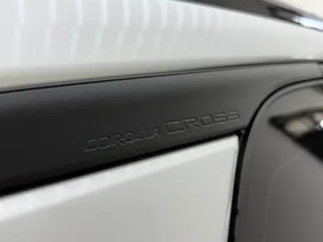 TOYOTA Corolla Cross 2.0 16V 4P FLEX VVT-IE XRE DIRECT SHIFT AUTOM�TICO CVT, Foto 8