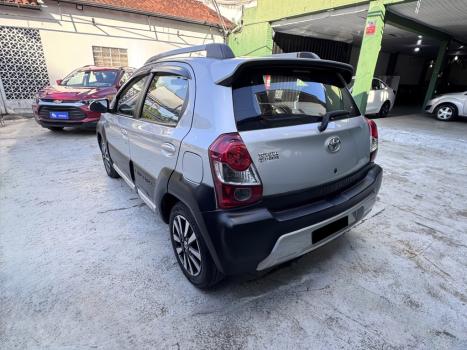 TOYOTA Etios Cross 1.5 16V 4P FLEX AUTOM�TICO, Foto 4