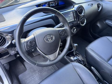 TOYOTA Etios Cross 1.5 16V 4P FLEX AUTOM�TICO, Foto 10