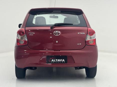TOYOTA Etios Hatch 1.3 16V 4P FLEX X, Foto 8