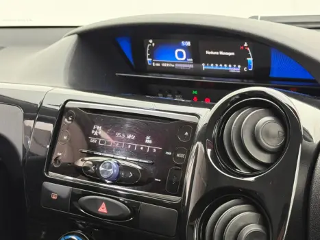 TOYOTA Etios Hatch 1.3 16V 4P FLEX X, Foto 11