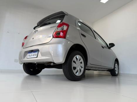 TOYOTA Etios Hatch 1.3 16V 4P FLEX X, Foto 9