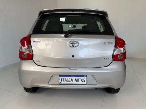 TOYOTA Etios Hatch 1.3 16V 4P FLEX X, Foto 10