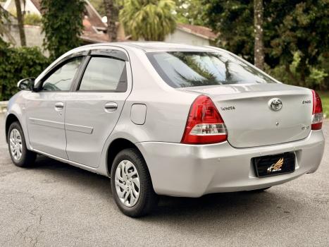 TOYOTA Etios Hatch 1.3 16V 4P FLEX XS, Foto 11