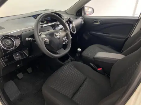TOYOTA Etios Sedan 1.5 16V 4P FLEX XLS, Foto 5