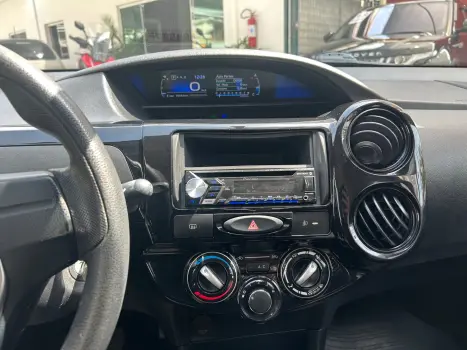 TOYOTA Etios Sedan 1.5 16V 4P FLEX X AUTOM�TICO, Foto 9