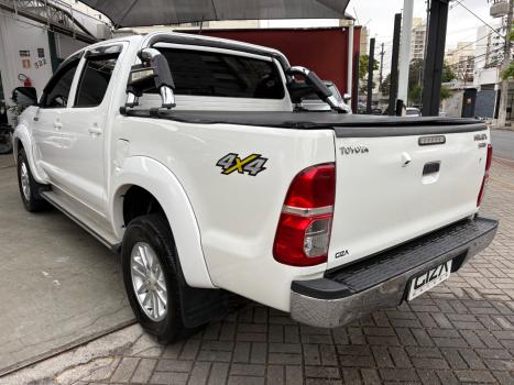 TOYOTA Hilux Caminhonete 2.7 16V 4P SRV FLEX 4X4  CABINE DUPLA AUTOMTICO, Foto 12