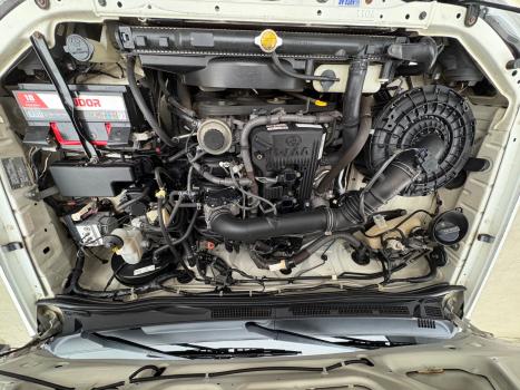 TOYOTA Hilux Caminhonete 2.7 16V 4P SRV FLEX 4X4  CABINE DUPLA AUTOMTICO, Foto 17