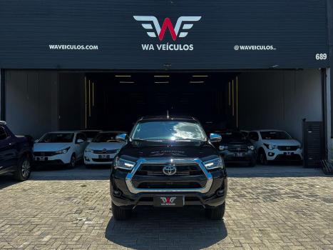TOYOTA Hilux Caminhonete 2.8 16V SRX 4X4 TURBO DIESEL CABINE DUPLA AUTOMTICO, Foto 4