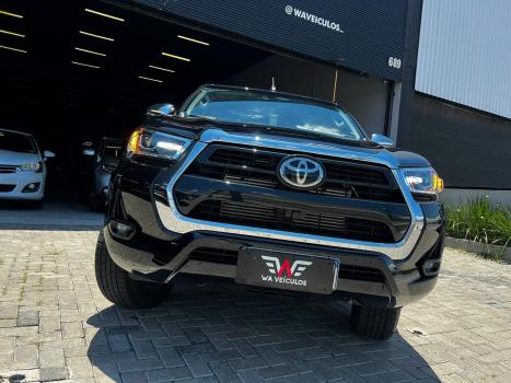 TOYOTA Hilux Caminhonete 2.8 16V SRX 4X4 TURBO DIESEL CABINE DUPLA AUTOMTICO, Foto 20