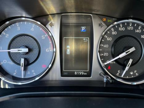 TOYOTA Hilux Caminhonete 2.8 16V SRX 4X4 TURBO DIESEL CABINE DUPLA AUTOMTICO, Foto 24