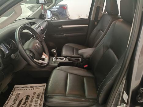 TOYOTA Hilux Caminhonete 2.8 16V SRX 4X4 TURBO DIESEL CABINE DUPLA AUTOM�TICO, Foto 10