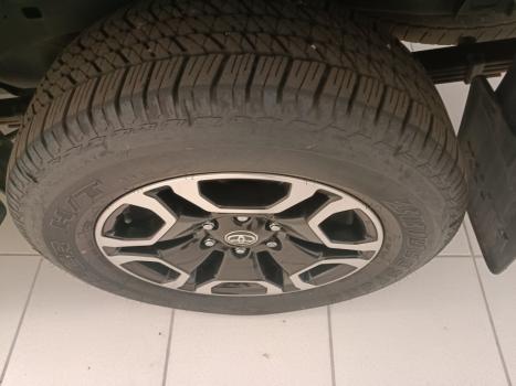 TOYOTA Hilux Caminhonete 2.8 16V SRX 4X4 TURBO DIESEL CABINE DUPLA AUTOM�TICO, Foto 11