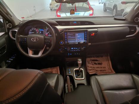 TOYOTA Hilux Caminhonete 2.8 16V SRX 4X4 TURBO DIESEL CABINE DUPLA AUTOM�TICO, Foto 12